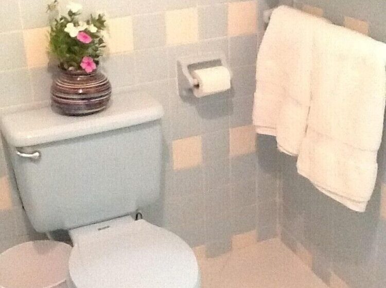 Gentle Breeze Apartments