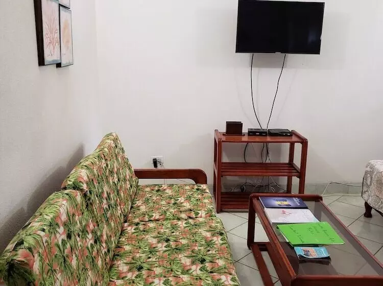 Gentle Breeze Apartments