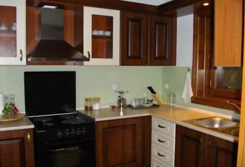 Hotelli Archontiko Kirmili