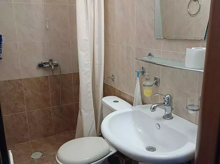 Hotelli Archontiko Kirmili