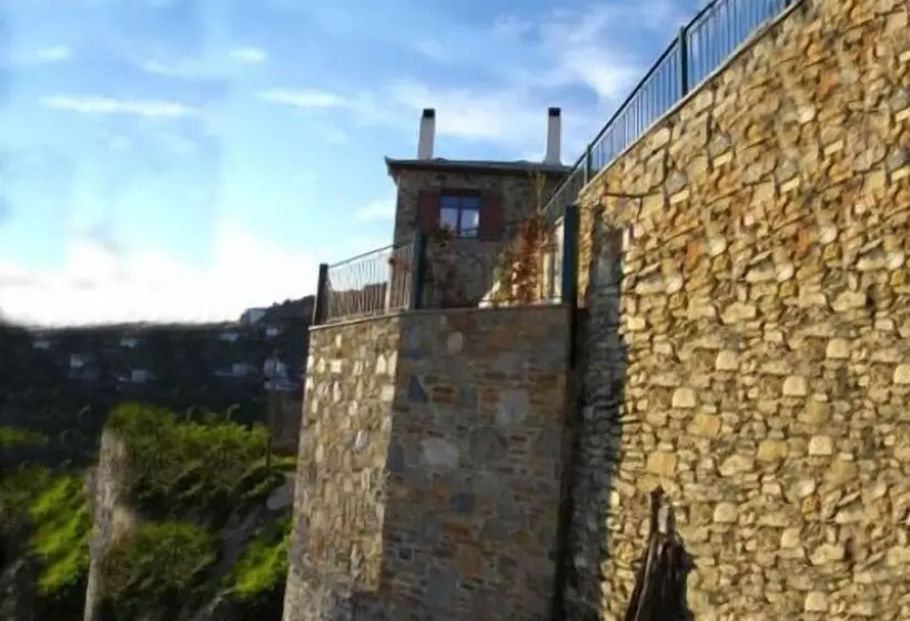 Hotelli Archontiko Kirmili