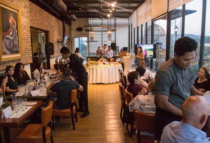 Szálloda Le Charmé Suites Subic