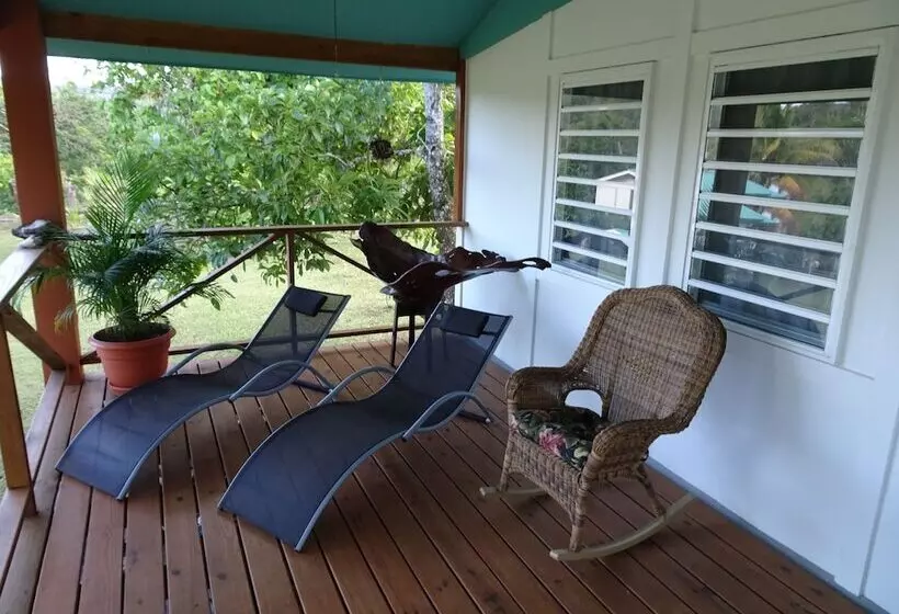 هتل Maya Hill Lodge