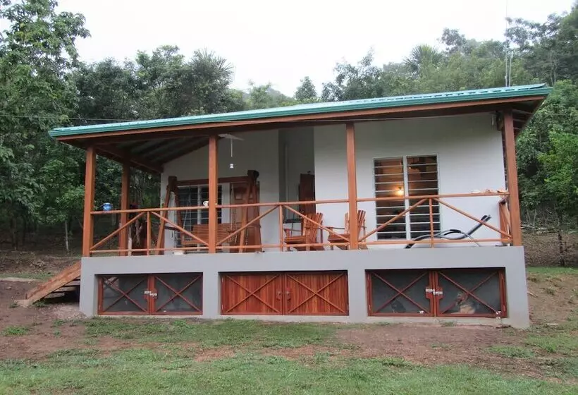 هتل Maya Hill Lodge