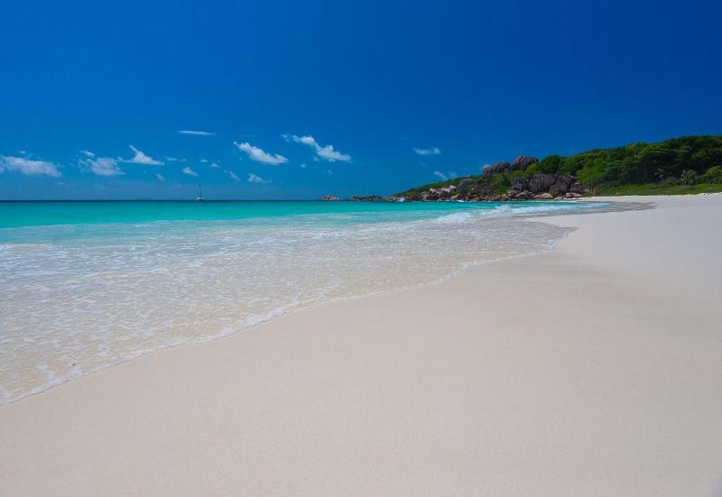 Le Nautique Waterfront Hotel La Digue