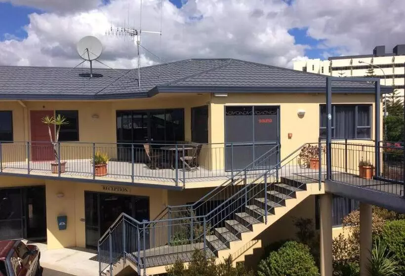 A'abode Motor Lodge