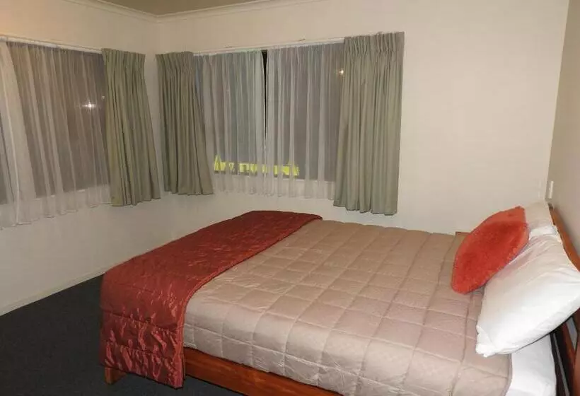 A'abode Motor Lodge