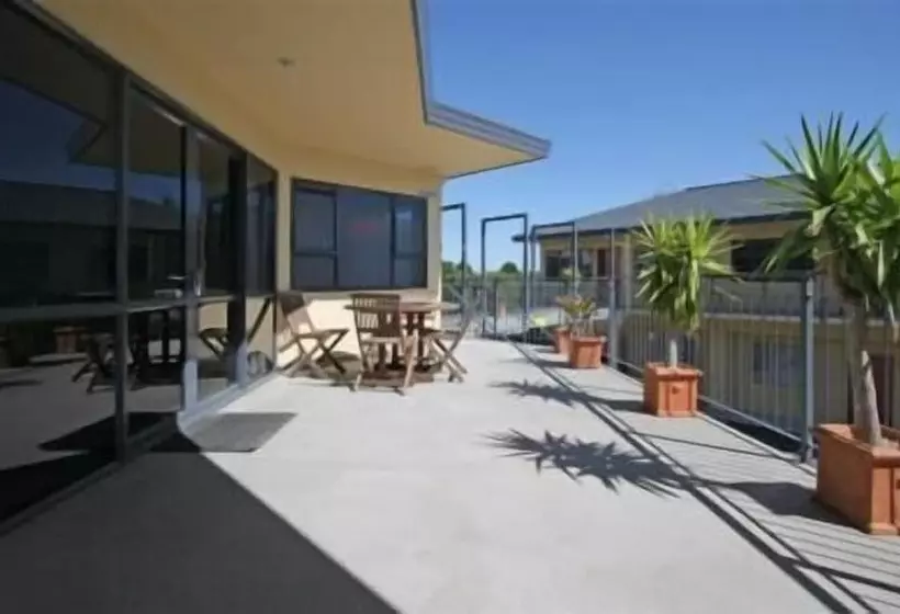 A'abode Motor Lodge