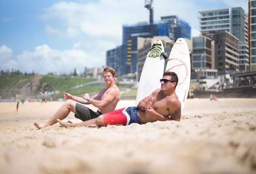 ユースホステル Yha Newcastle Beach