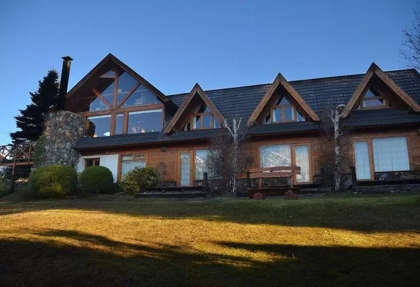 ベッドアンドブレックファースト Casa Del Lago Villa La Angostura