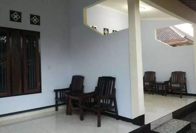 ベッドアンドブレックファースト Lombok Lounge Homestay