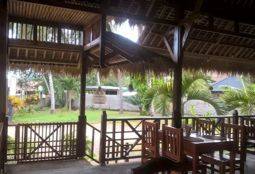 ベッドアンドブレックファースト Lombok Lounge Homestay