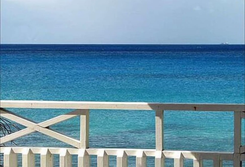 Cassandra 2 Beach Apartments