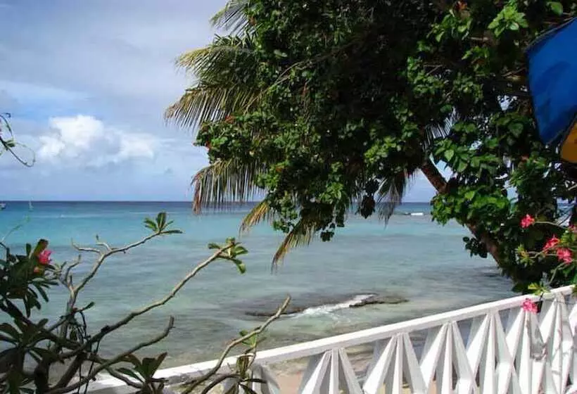 Cassandra 2 Beach Apartments