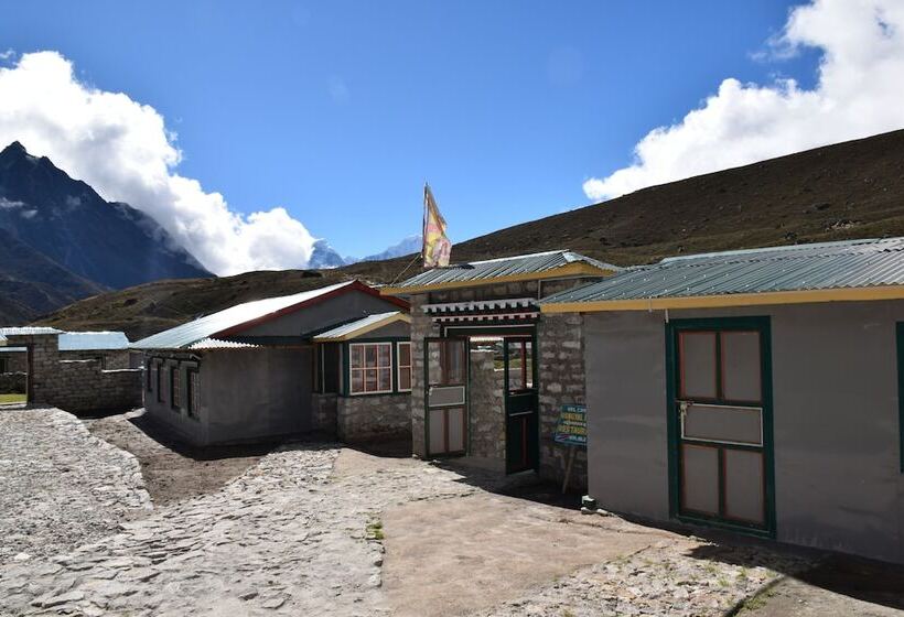 هتل Machermo Lodge & Bakery