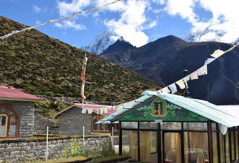 هتل Machermo Lodge & Bakery