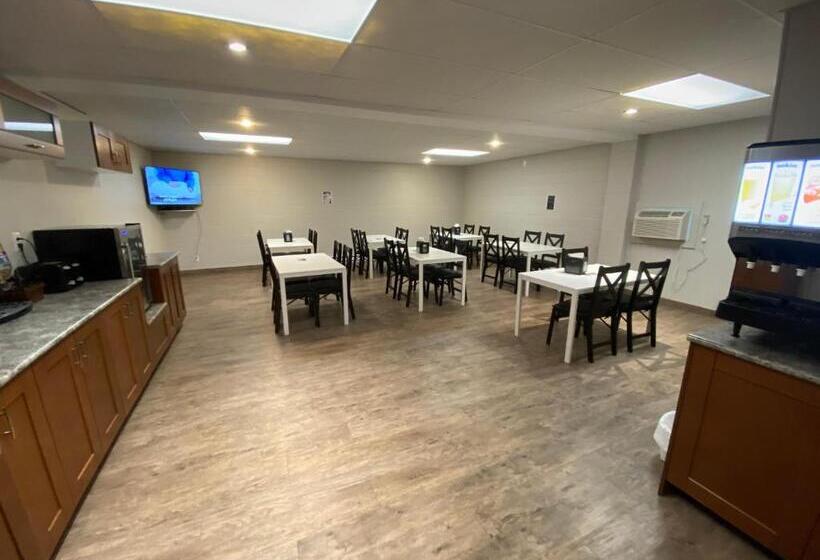 مُتل Dauphin Inn Express