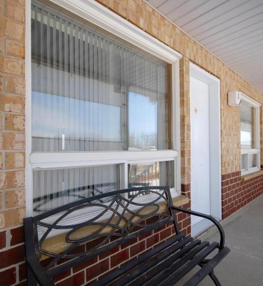 Motel Et Condo Chez Charley