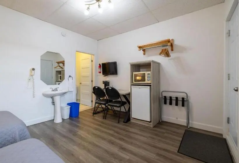 Motel Et Condo Chez Charley
