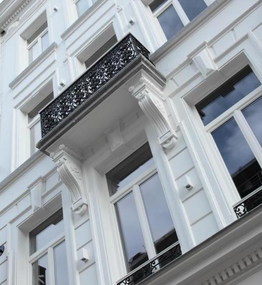 پانسیون Maison Nationale City Flats & Suites