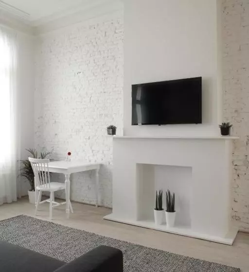 پانسیون Maison Nationale City Flats & Suites