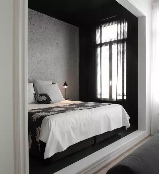 پانسیون Maison Nationale City Flats & Suites