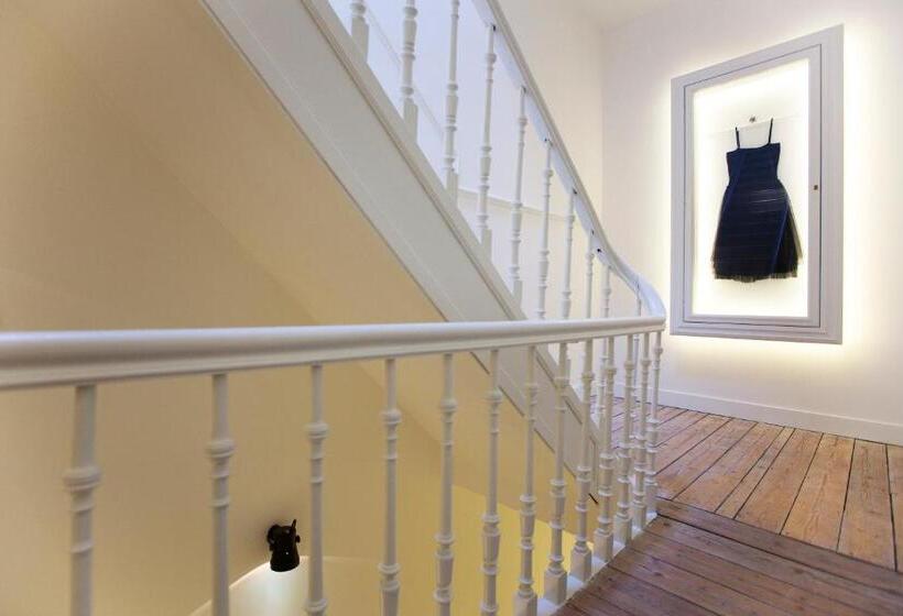 پانسیون Maison Nationale City Flats & Suites