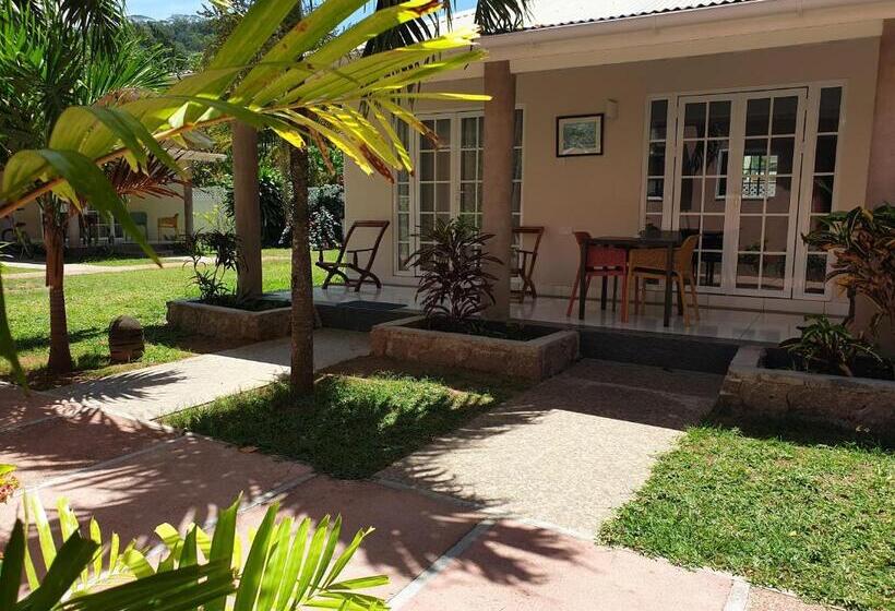 پانسیون Villa Authentique