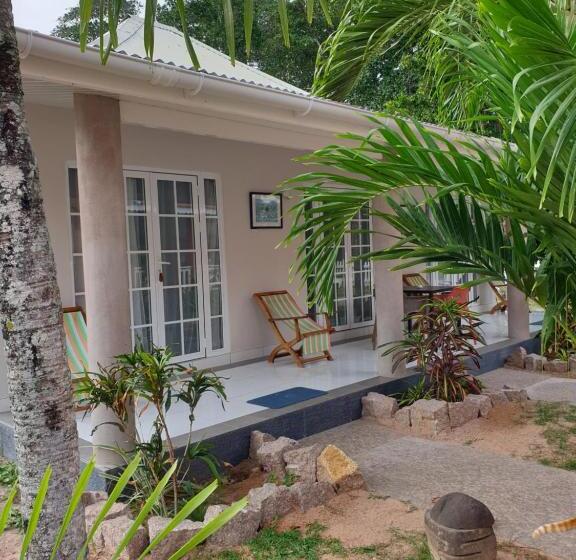 پانسیون Villa Authentique