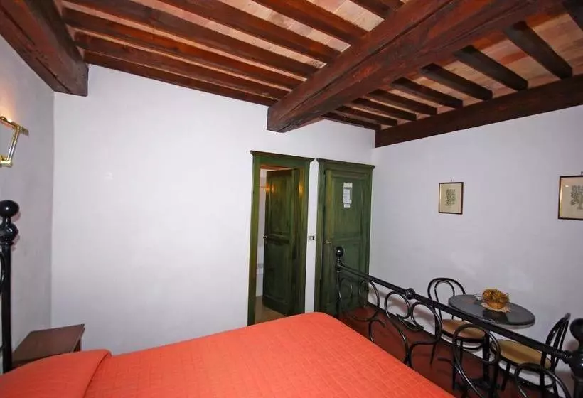 A La Casa Dei Potenti