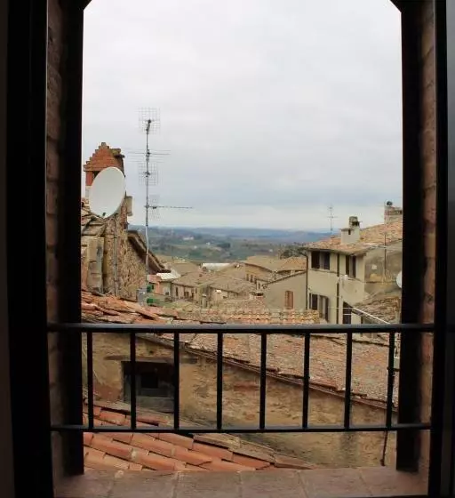 A La Casa Dei Potenti