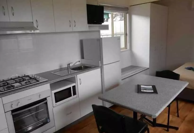 Gum Tree Caravan Park