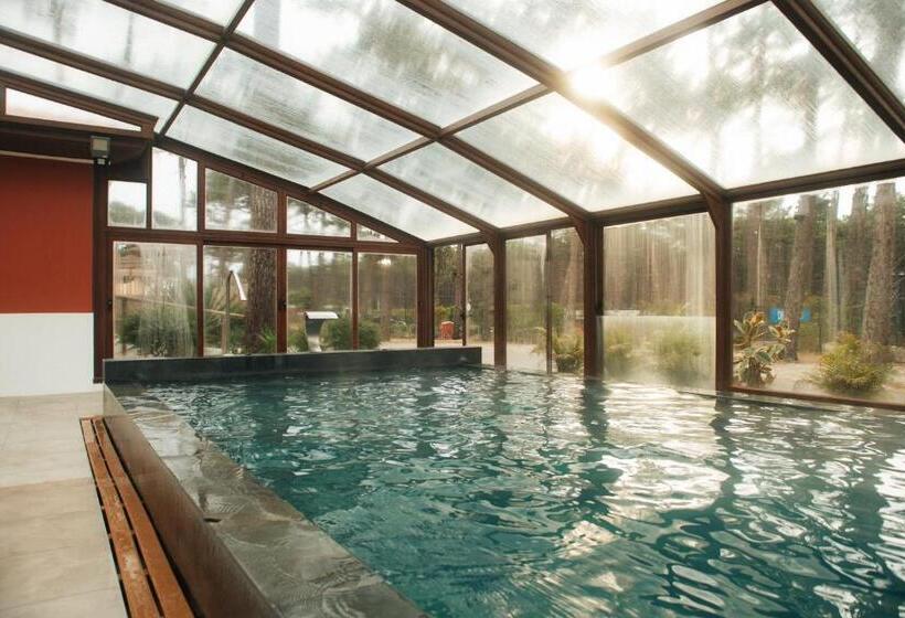 בית מלון כפרי Ohai Nazare Outdoor Resort