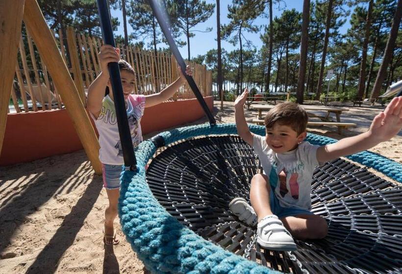 בית מלון כפרי Ohai Nazare Outdoor Resort