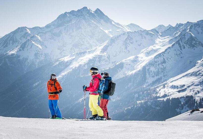 酒店 Pension Der Steinbock Das 300 Jahre Alte Bauernhaus Tirol