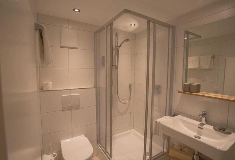 酒店 Pension Der Steinbock Das 300 Jahre Alte Bauernhaus Tirol