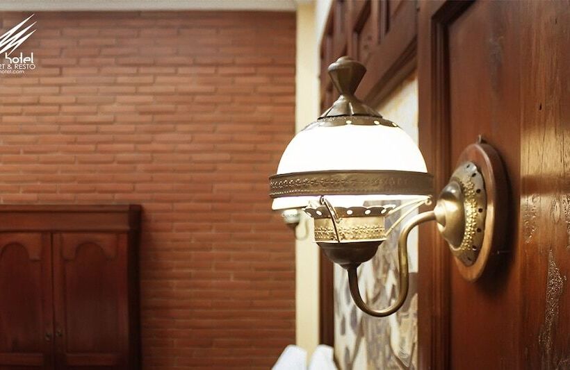 בית מלון כפרי Rumput  Resort & Resto