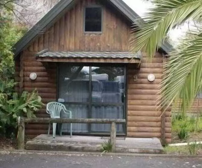 مُتل Cottage Park Motor Lodge And Conference Centre