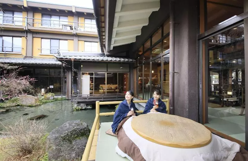 旅館 Itoyanagi Koyado Yuwa