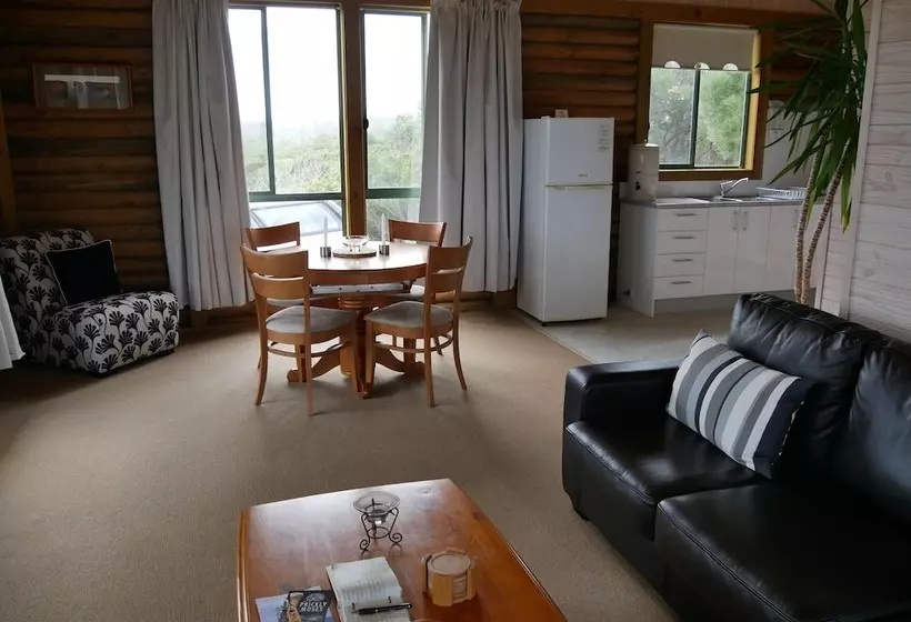 Shearwater Cottages
