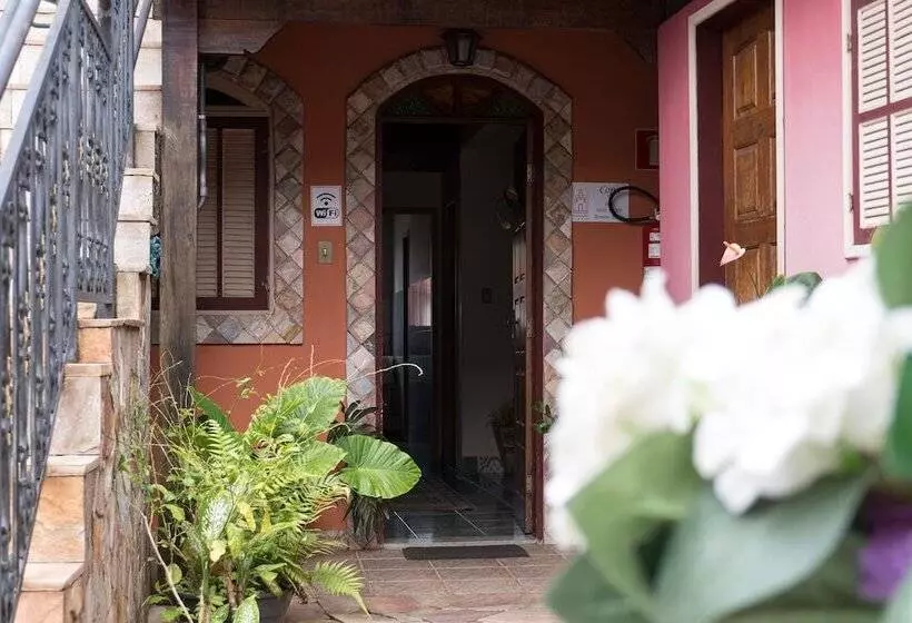 Hostel Hospedaria Vila Rica