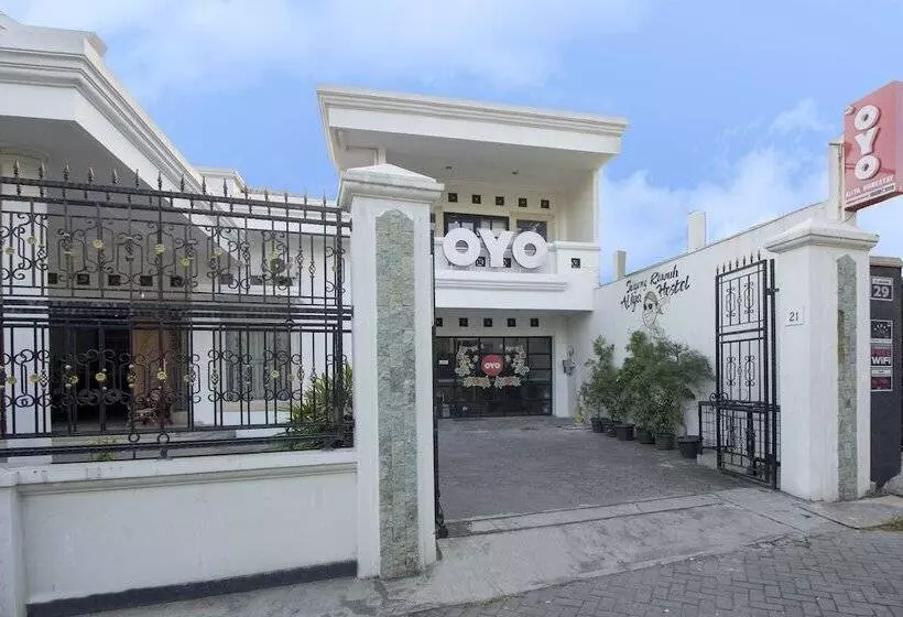 Hotelli Collection O 1061 Aliya Homestay