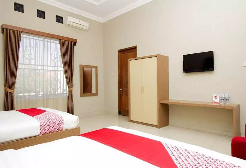Hotelli Collection O 1061 Aliya Homestay
