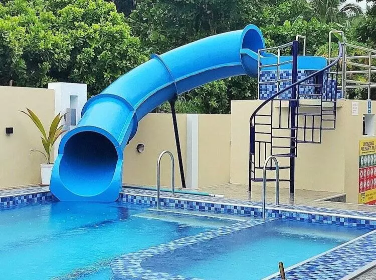 Hotelli Dive Batanes Lodge And Restaurant