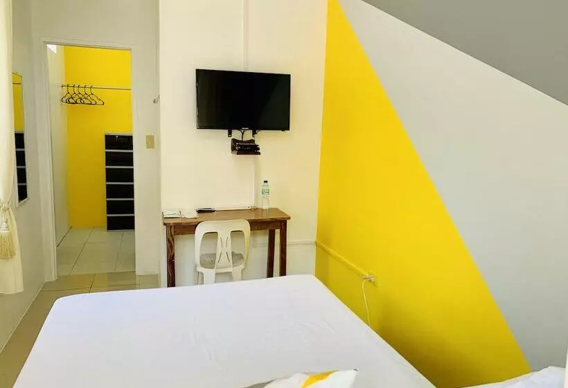 Hotelli Dive Batanes Lodge And Restaurant