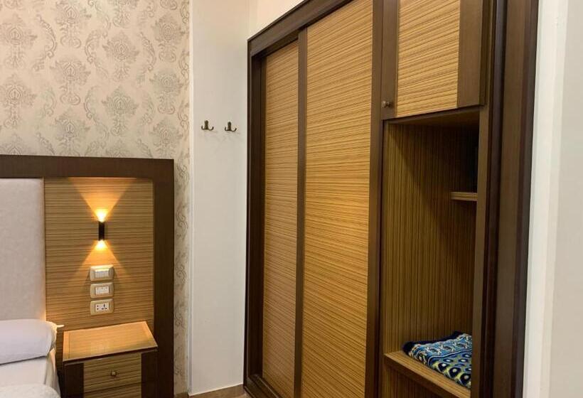 هتل Dolphin Ras El Bar