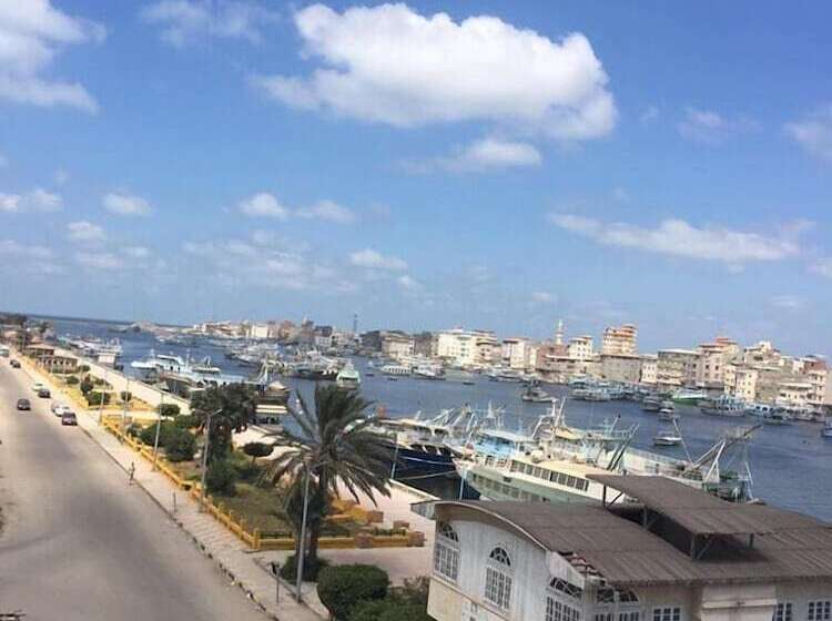 هتل Dolphin Ras El Bar