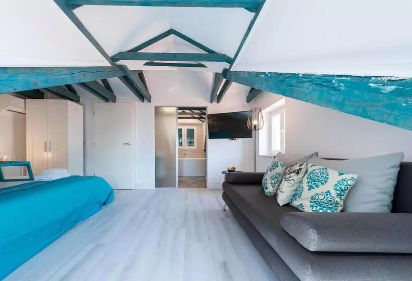 هتل Euroadria Residence