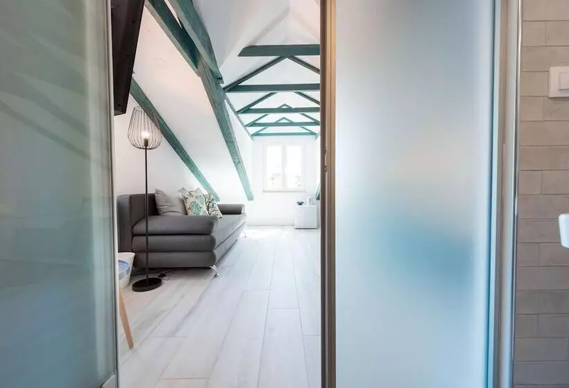 هتل Euroadria Residence