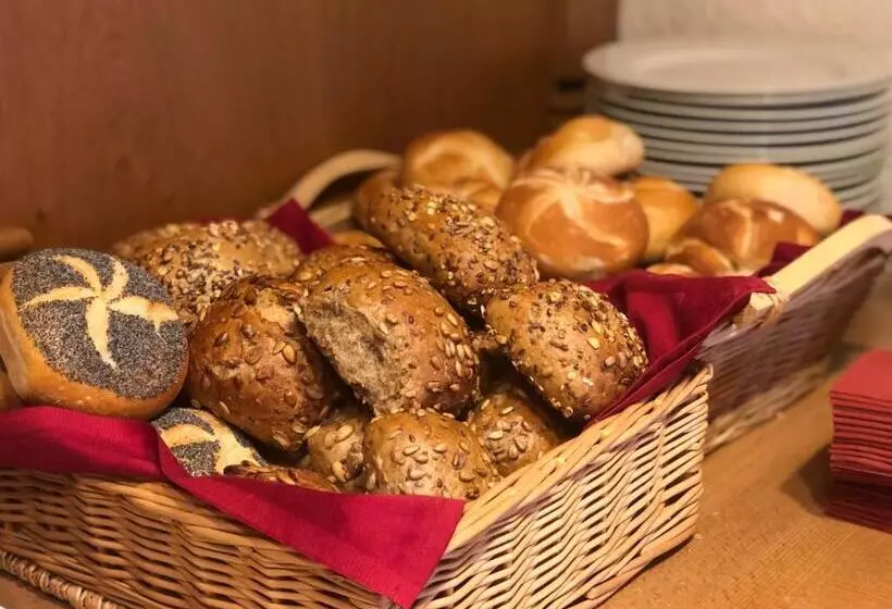 Hotelli Frankischer Hof